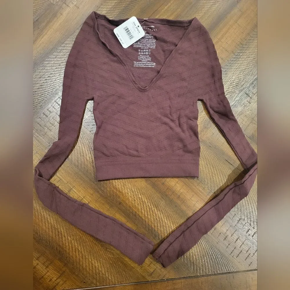 NWT! Free People Long Sleeve Crop Top Red Night Color XS